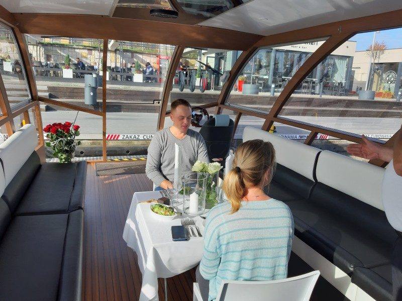 Zaręczyny na pokładzie Party Boat